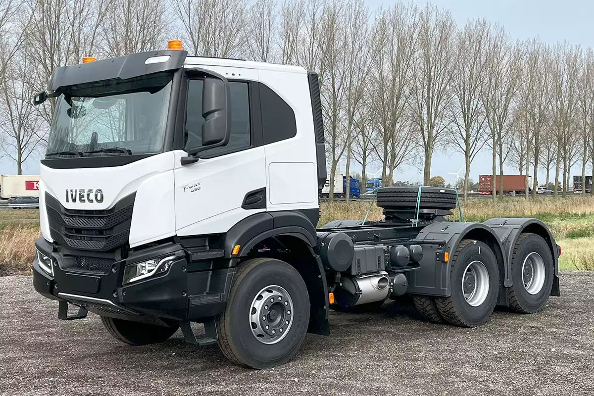 Iveco T-Way AT720T43TH - Legame Tractor-Garage